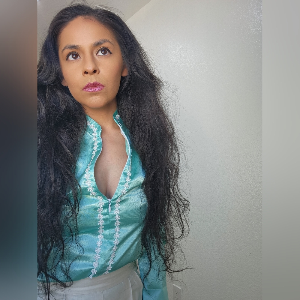Blouse - Picture 3 of 9